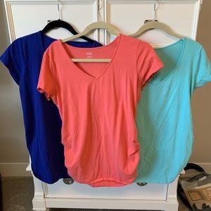 Old Navy maternity tshirt lot- perfect for summer!